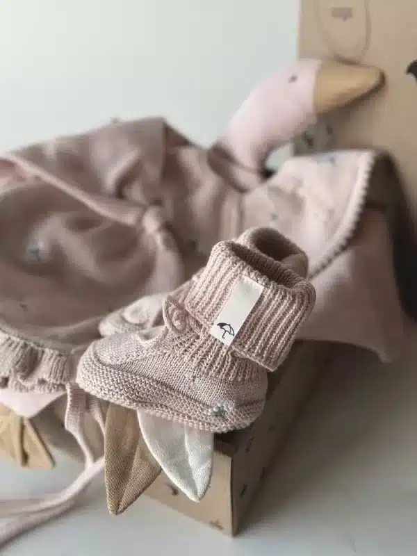 chaussons bébé roses